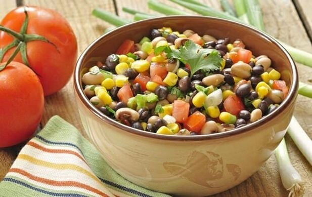 Dietary vegetable salads can be included in the menu when losing weight with proper nutrition